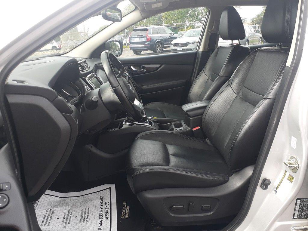 used 2022 Nissan Rogue Sport car, priced at $19,995