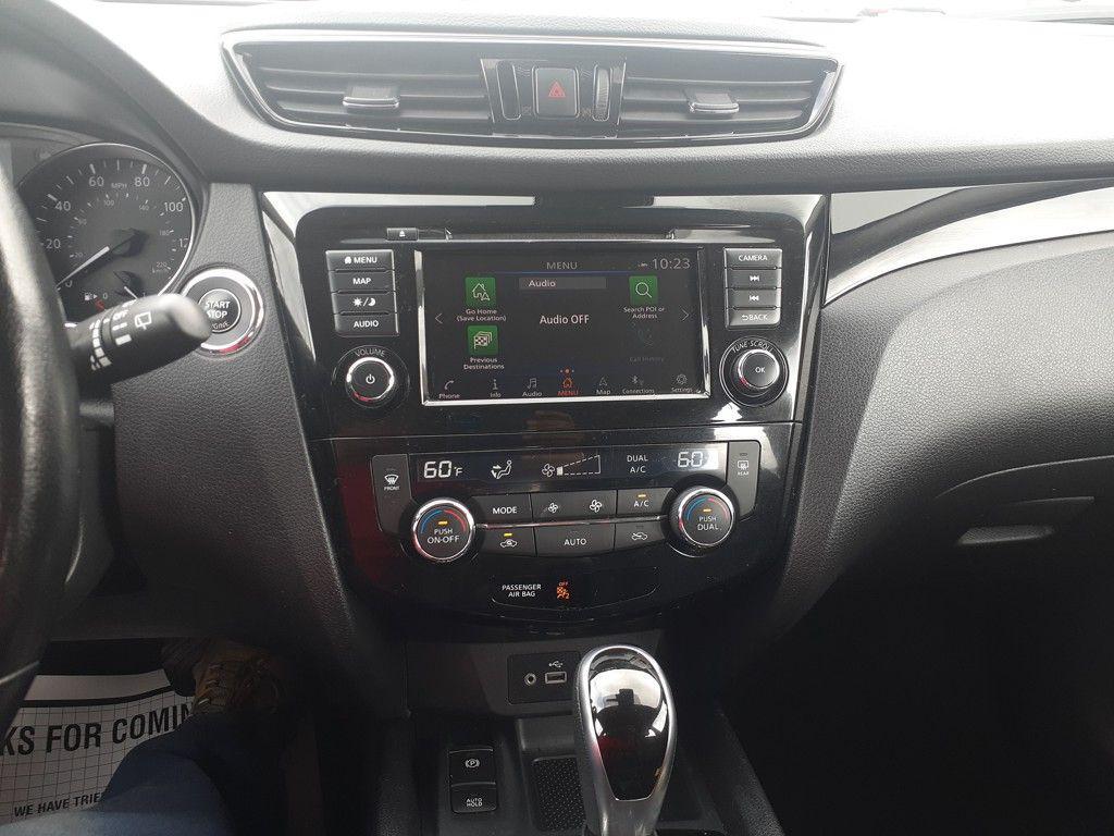 used 2022 Nissan Rogue Sport car, priced at $19,995