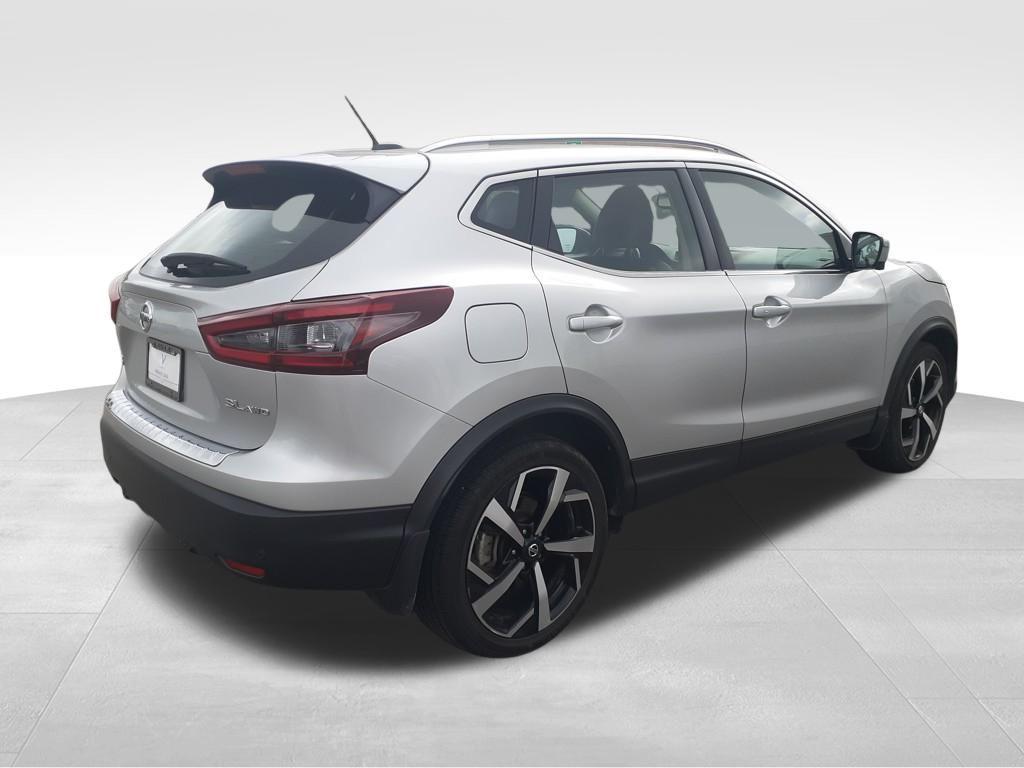 used 2022 Nissan Rogue Sport car, priced at $19,995