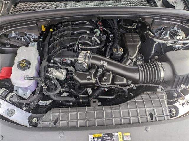 new 2025 Jeep Grand Cherokee car, priced at $40,153