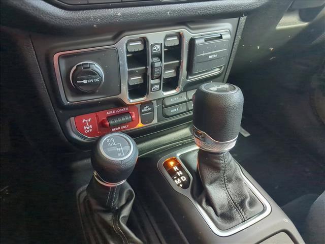 new 2025 Jeep Wrangler car, priced at $53,336
