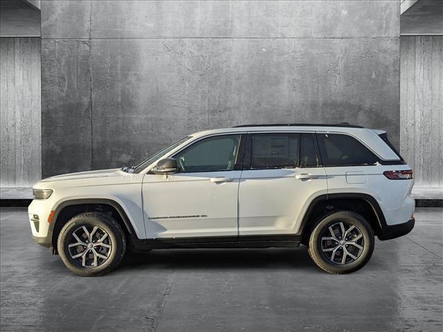 new 2025 Jeep Grand Cherokee car, priced at $44,199