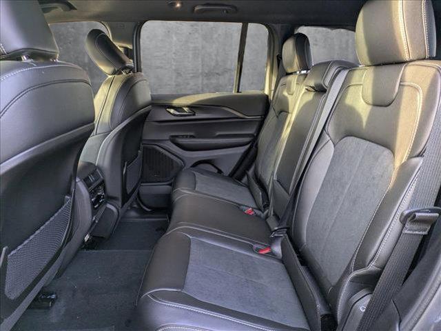new 2025 Jeep Grand Cherokee car, priced at $42,910