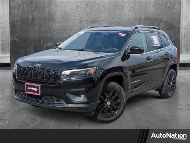 used 2019 Jeep Cherokee car, priced at $17,250