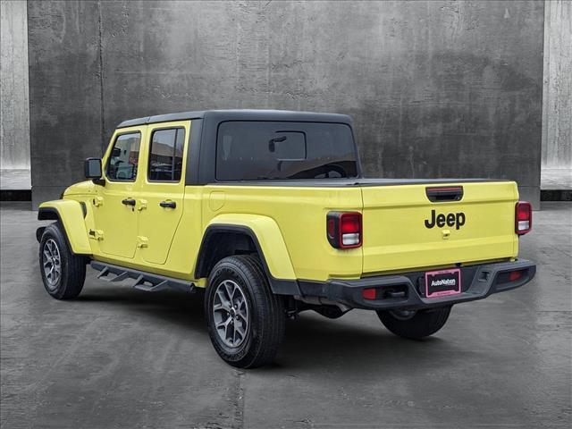 used 2024 Jeep Gladiator car, priced at $37,990