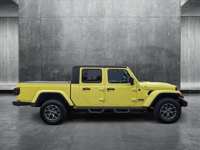 used 2024 Jeep Gladiator car, priced at $37,990