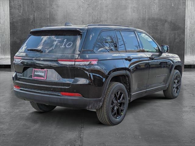 new 2025 Jeep Grand Cherokee car, priced at $43,912
