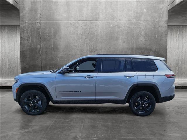 new 2024 Jeep Grand Cherokee L car, priced at $45,299