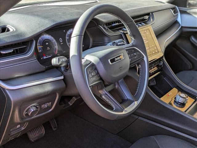 new 2025 Jeep Grand Cherokee car, priced at $42,199