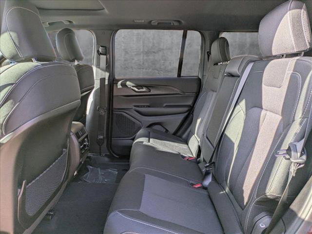 new 2025 Jeep Grand Cherokee car, priced at $42,576