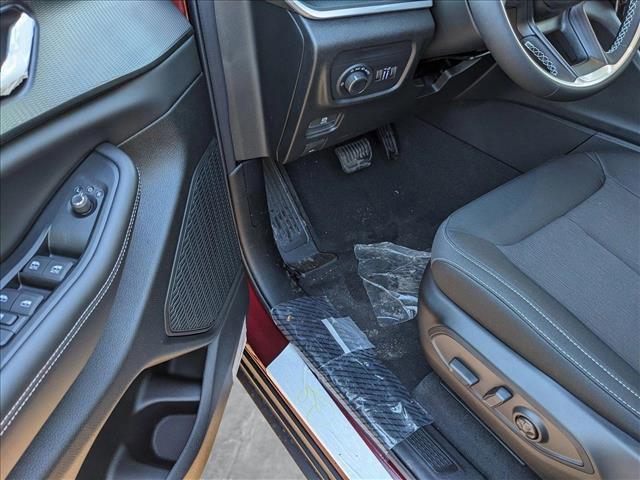new 2025 Jeep Grand Cherokee car, priced at $39,010