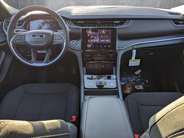 new 2025 Jeep Grand Cherokee car, priced at $39,010