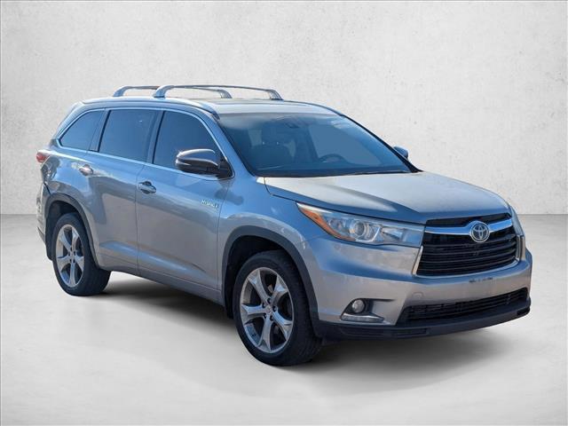 used 2015 Toyota Highlander Hybrid car, priced at $11,990