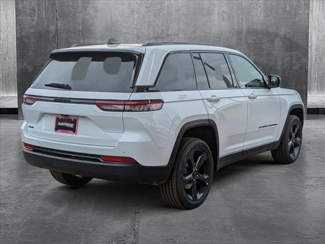new 2025 Jeep Grand Cherokee car, priced at $43,423