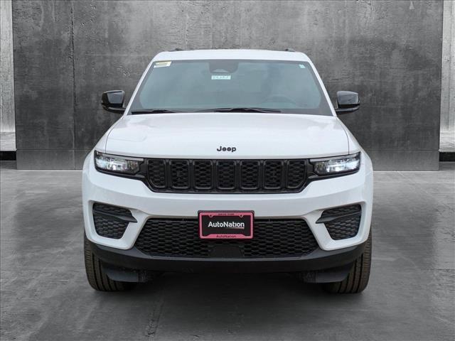 new 2025 Jeep Grand Cherokee car, priced at $43,423