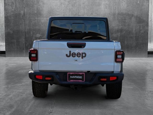 new 2025 Jeep Gladiator car, priced at $46,214
