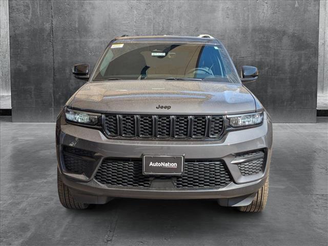 new 2025 Jeep Grand Cherokee car, priced at $43,154