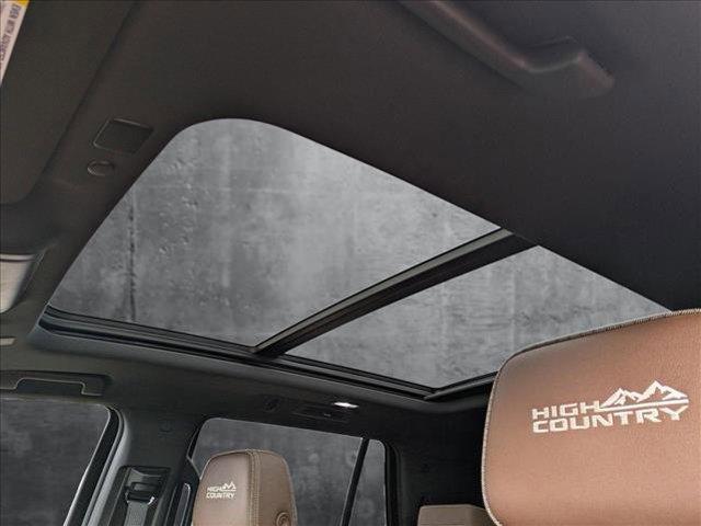 used 2022 Chevrolet Tahoe car, priced at $59,998
