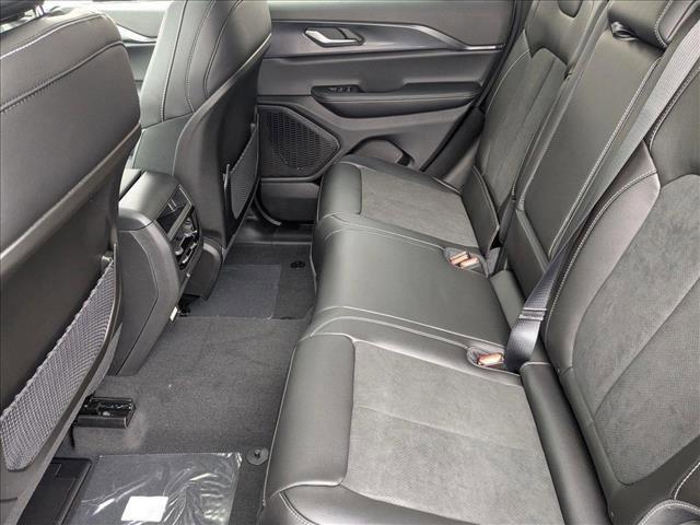 new 2025 Jeep Grand Cherokee car, priced at $42,310