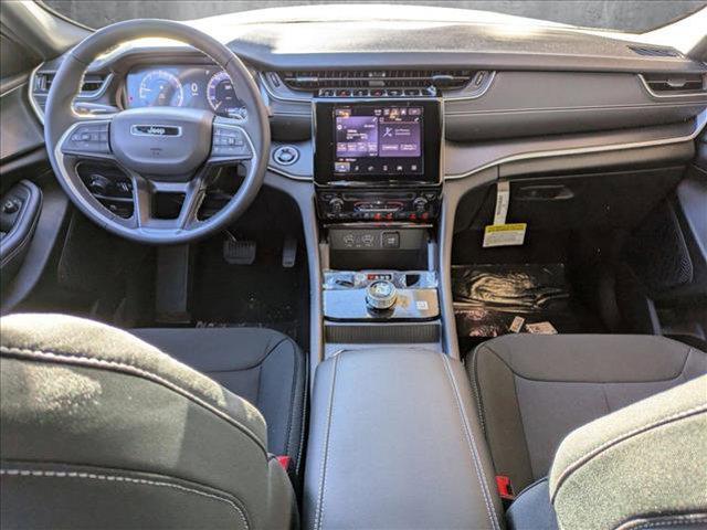 new 2025 Jeep Grand Cherokee car, priced at $37,911