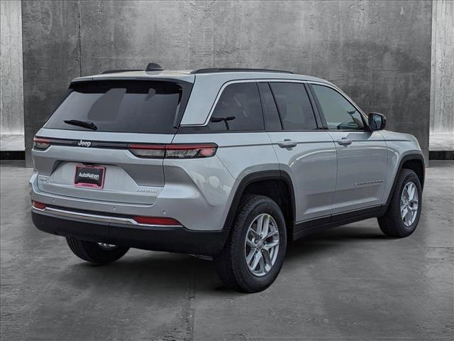 new 2025 Jeep Grand Cherokee car, priced at $40,799