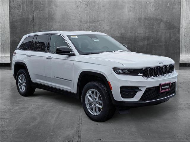 new 2025 Jeep Grand Cherokee car, priced at $39,499