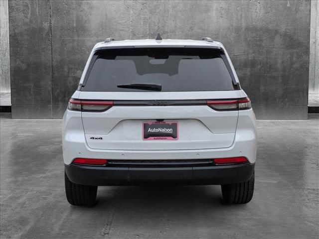 new 2025 Jeep Grand Cherokee car, priced at $44,381