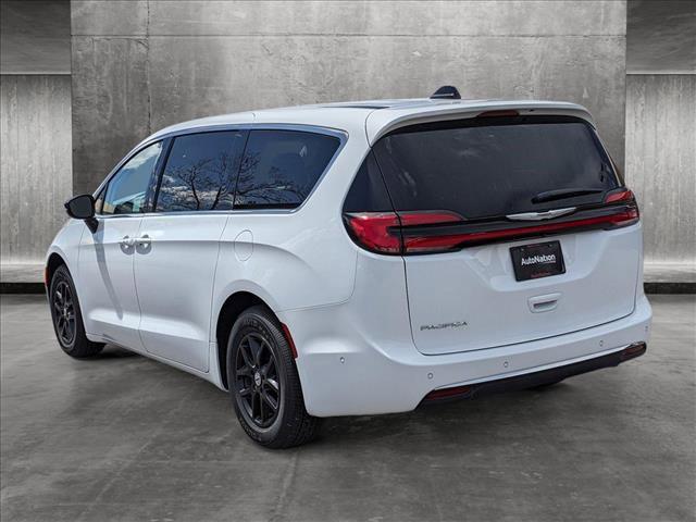 new 2024 Chrysler Pacifica car, priced at $37,299