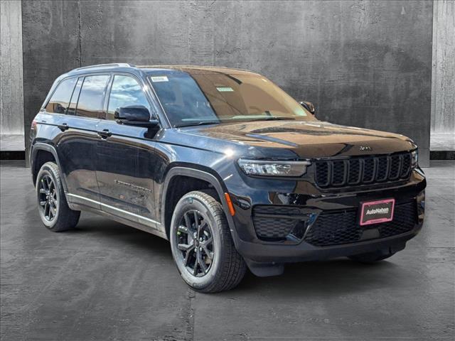 new 2025 Jeep Grand Cherokee car, priced at $43,899