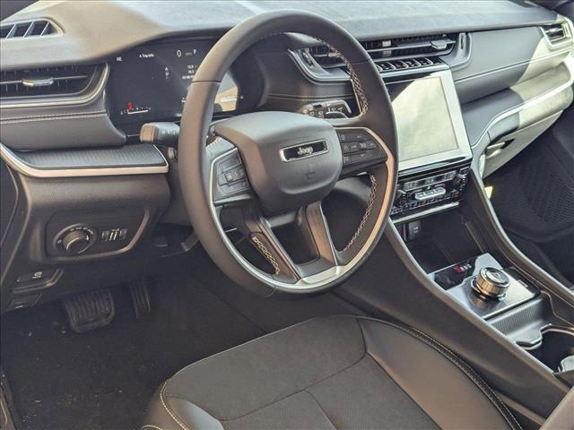 new 2025 Jeep Grand Cherokee car, priced at $43,899