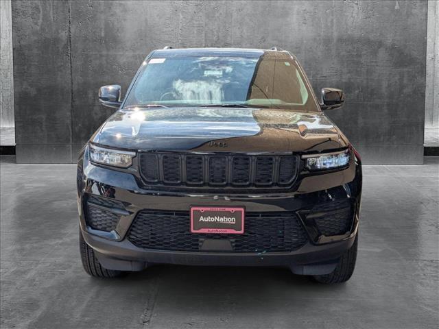 new 2025 Jeep Grand Cherokee car, priced at $43,899