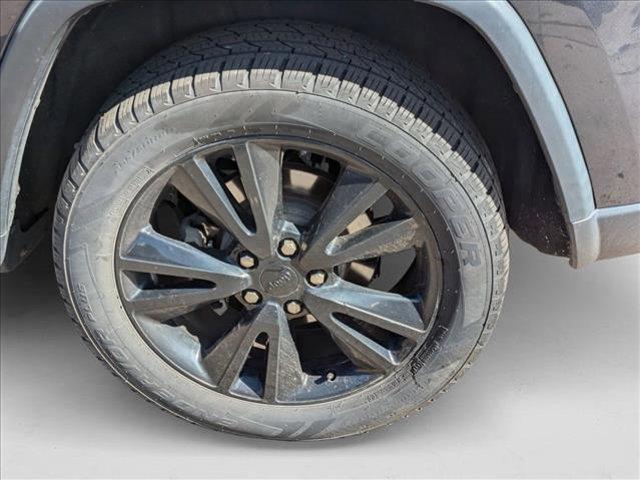 used 2012 Jeep Grand Cherokee car, priced at $9,580