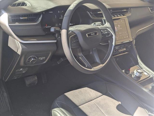 new 2025 Jeep Grand Cherokee car, priced at $43,210