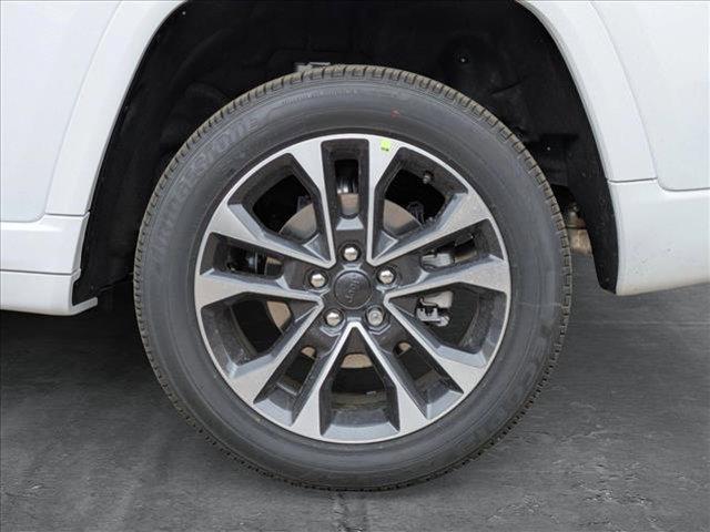 new 2025 Jeep Grand Cherokee car, priced at $56,801
