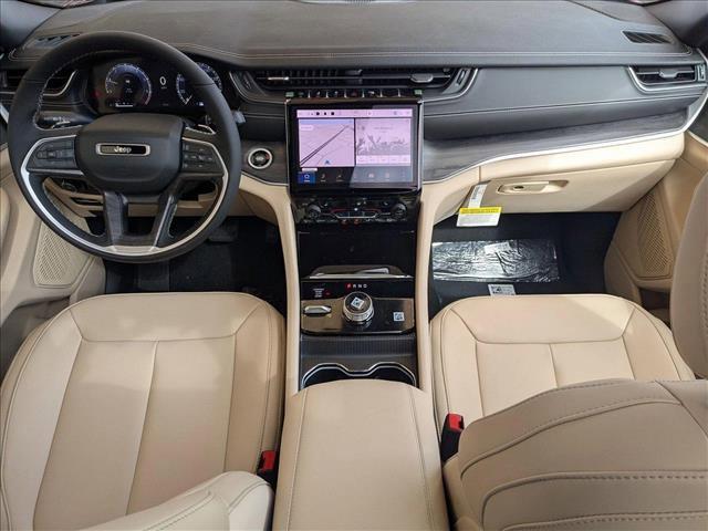 new 2025 Jeep Grand Cherokee car, priced at $44,910