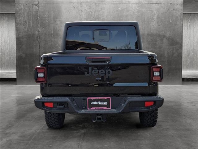 new 2024 Jeep Gladiator car, priced at $43,176