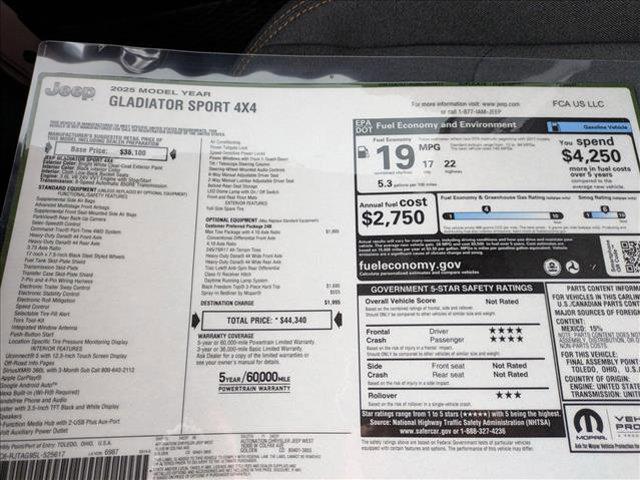new 2025 Jeep Gladiator car, priced at $39,610