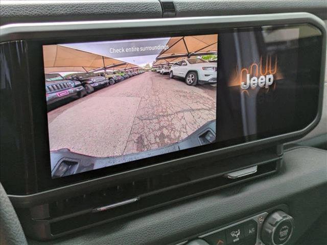 new 2025 Jeep Gladiator car, priced at $39,610