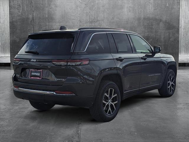 new 2025 Jeep Grand Cherokee car, priced at $45,679