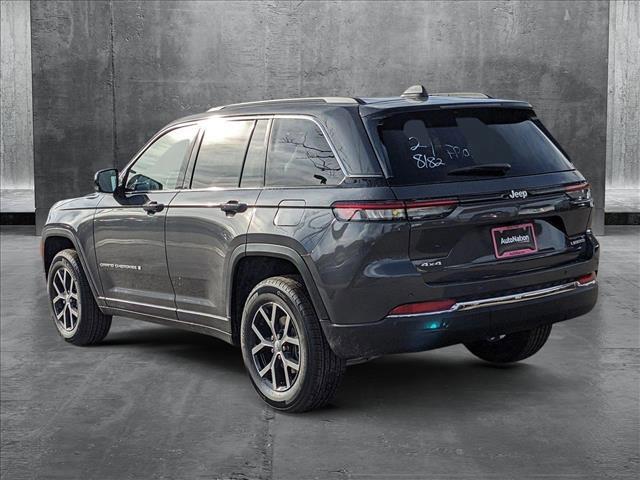 new 2025 Jeep Grand Cherokee car, priced at $45,679