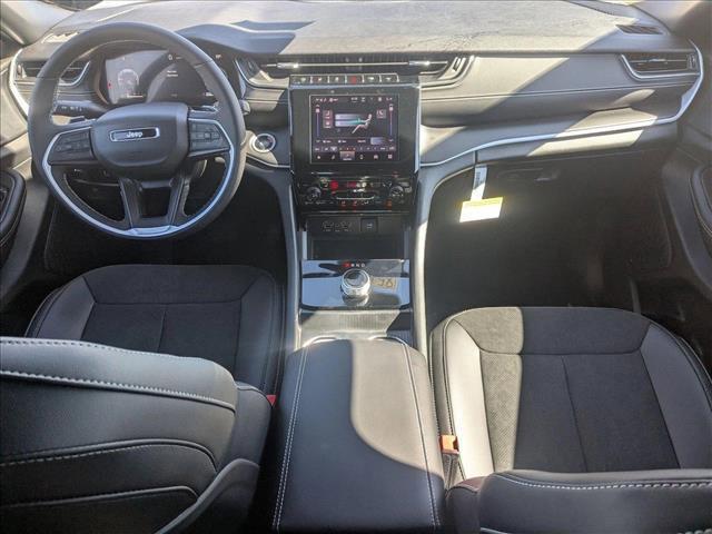 new 2025 Jeep Grand Cherokee car, priced at $41,936