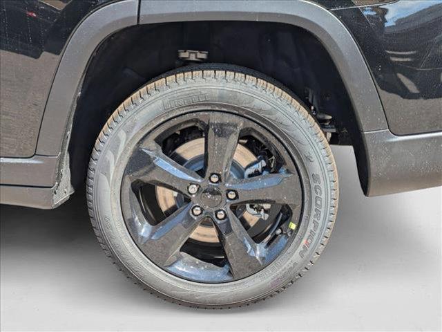 new 2025 Jeep Grand Cherokee L car, priced at $48,453