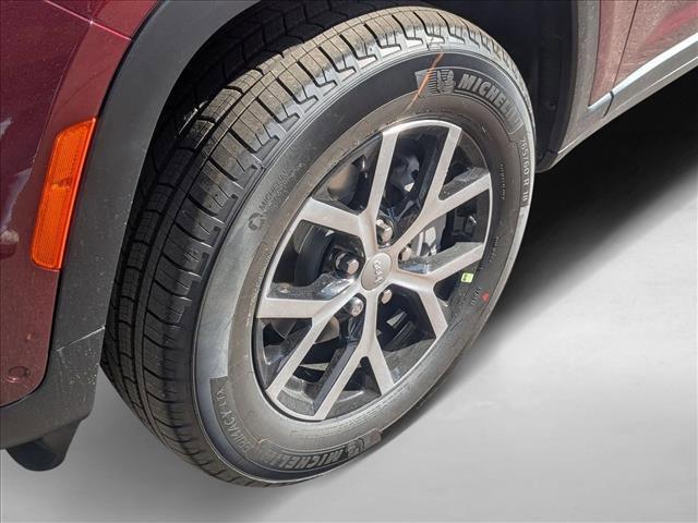 new 2025 Jeep Grand Cherokee car, priced at $50,207
