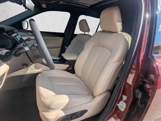 new 2025 Jeep Grand Cherokee car, priced at $50,207