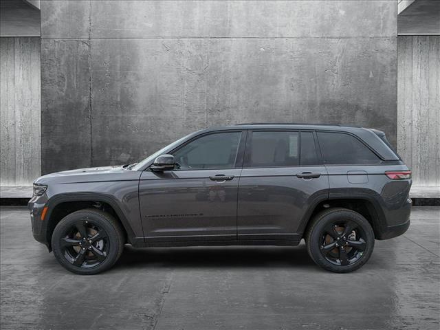 new 2025 Jeep Grand Cherokee car, priced at $42,670