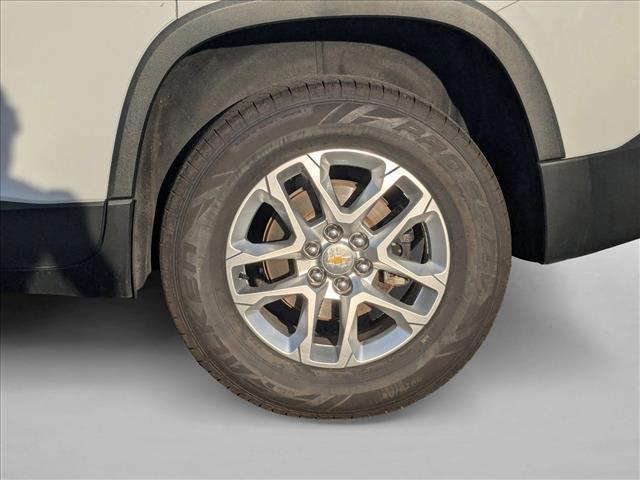 used 2023 Chevrolet Traverse car, priced at $16,250