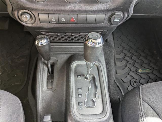 used 2015 Jeep Wrangler Unlimited car, priced at $18,490