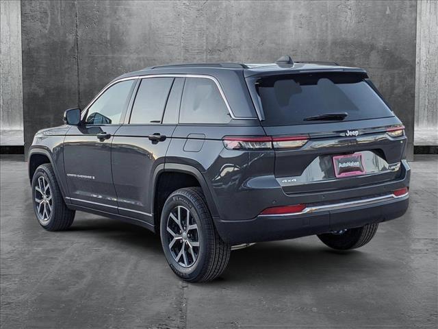 new 2025 Jeep Grand Cherokee car, priced at $45,679