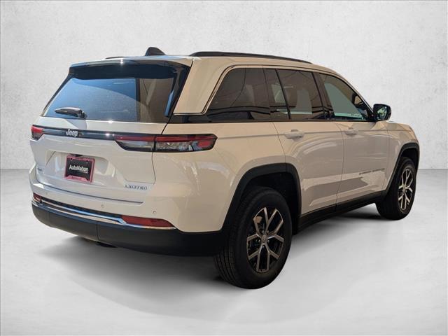 new 2025 Jeep Grand Cherokee car, priced at $47,038