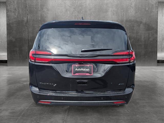 new 2024 Chrysler Pacifica car, priced at $49,849